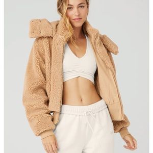 Alo Foxy Sherpa zip hoodie - in camel